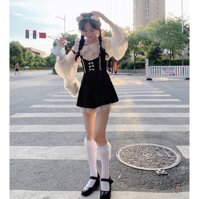 Blovelan魔女日記 夏季甜酷風短裙女黑色蕾絲邊設計感背特價#促銷 #現貨