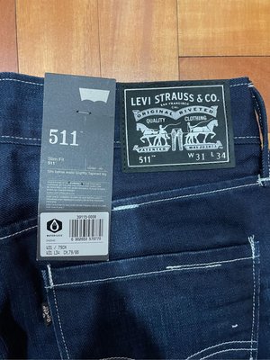 Levis 511 SlimFit W31深藍色 黑標