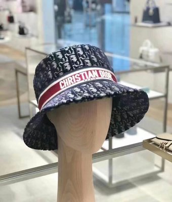 【預購】Dior 迪奧 藍色紅條老花漁夫帽 57