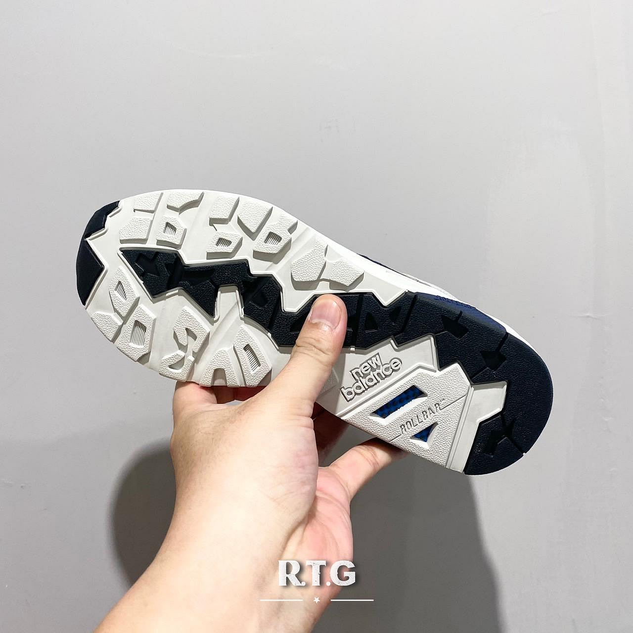 RTG】NEW BALANCE 580 MT580RCB 灰藍元祖灰復古麂皮拼接經典男女鞋