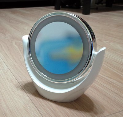 【WETOP】LED雙面美妝鏡 SP-1813 (一面正常倍數，另一面可放大5倍)