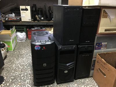 電腦雜貨店~ 二手電腦機殼 隨機出貨 1個300