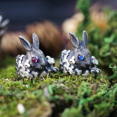 創客優品 日本獨立設計師 DECO 兔子戒指 寶石眼鑲嵌 鐵頭的店YS562