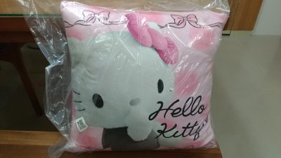 全新 Hello Kitty方形抱枕