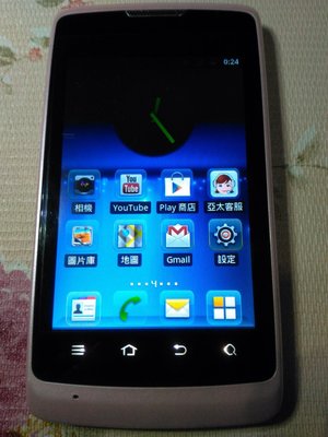 中興ZTE N789 CDMA系統亞太電信3.5吋智慧型3G手機，安卓2.3，320萬畫素，功能都正常，只賣400元