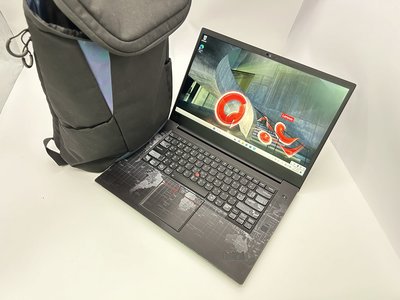 【一番3C】Lenovo ThinkPad P1 Gen2 i7-9850H/16G/512G/T2000 高階繪圖筆電
