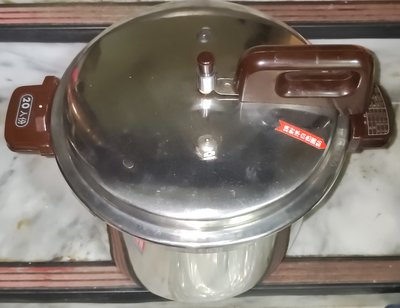 南亞 20人份 快鍋 壓力鍋 。。全新未使用