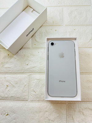 （貳）蘋果二手 iphone8 64G 銀色 功能正常 指紋辨識正常 工作機 備用機 單機 面交自取