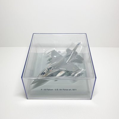 Armour Collection 1:100 F-16 Falcon - … 5011 戰鬥機模型【J480】