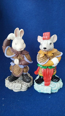 【二手】日本回流鼠兔置物日本芝政六角堂微縮屬相擺件全品樹脂加石 回流 擺件 茶具【佟掌櫃】-2850