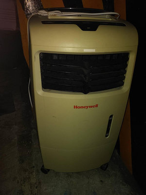 大空間降溫好幫手 省電賺錢 Honeywell 移動式 水冷扇 CL25AE 移動式冷卻器