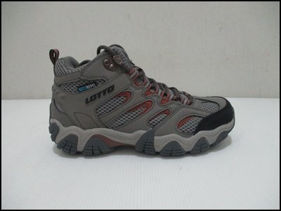 LOTTO 機能型登山鞋 女款 中高筒 防臭避震鞋墊 防潑水 反光 灰/棕 LT1AWO3818