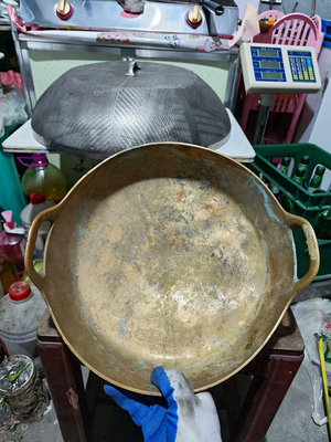 日本銅器銅鍋比鐵鍋大夠好幾個人吃火鍋了底部有字的平