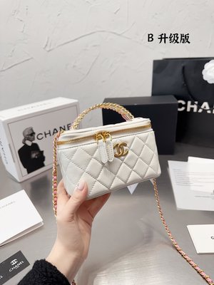 升級款  Chanel 手工坊手柄小盒子上身可可愛愛金新款小黑子多了手柄設計，實物看還是非常精致 N.O20519