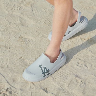 【Luxury】韓國 MLB CHUNKY CLASSIC 沙灘鞋 防撞矽膠防水拖鞋 涼鞋 涼拖鞋 五色 勃肯鞋 橡膠鞋