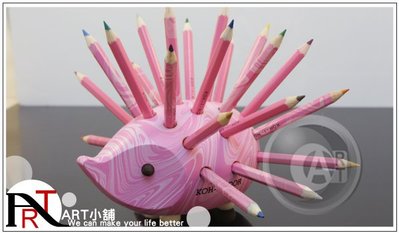 『ART小舖』捷克KOH-I-NOOR 手工木製可愛小刺蝟造型筆筒-粉紅精靈/ 附24色油性彩色鉛筆