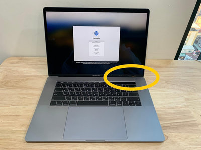台中 2019年 MacBook Pro 15吋 i7 (2.6) 16G 256G 灰色 沒有盒裝 311次