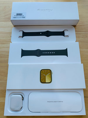 台中 拆封 未使用 Apple Watch 9 LTE 41mm 金色不鏽鋼錶殼 黑色錶帶 s9