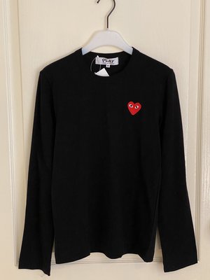 全新 COMME DES GARÇONS PLAY 川久保玲 經典款 愛心款 M號現貨