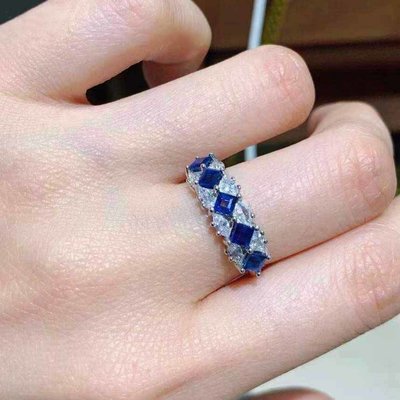 【藍寶石戒指】天然藍寶石戒指 皇家藍 公主方藍寶石排戒 經典時尚