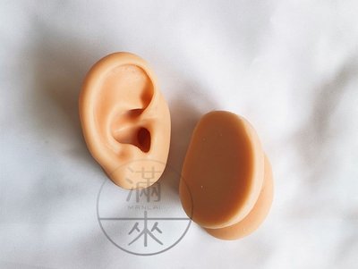 軟矽膠仿真人耳朵 假耳朵 耳朵模型 矽膠耳朵【奇滿來】耳朵道具 耳朵展示 穿孔展示 耳洞模型 耳釘耳環模型ARRJ