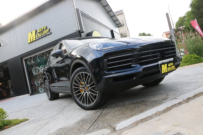 黃帝的店 Porsche Cayenne Coupe 卡鉗交換 Gts Turbo Hybrid 紅色黃色綠色 Yahoo奇摩拍賣