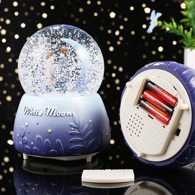 現貨熱銷-自動飄雪情侶水晶球彩燈八音盒送女孩情人節禮物少女房間裝飾擺件