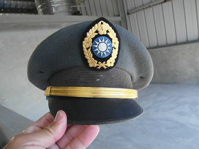 眷村---國軍陸軍大盤帽--軍帽--第一製帽廠--品如圖