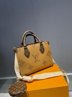 【二手】Louis Vuitton  M46373 本款 OnTheGo 小號手袋拼合 Mono