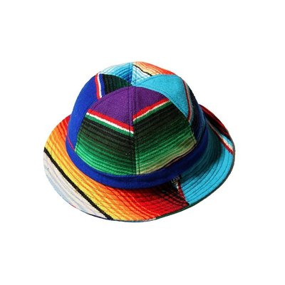 { POISON } LESS RAINBOW STRIPE MILITARY HAT 墨西哥彩虹毛毯編織 漁夫帽