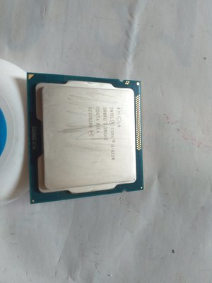 ((台中市)Intel I3-3220 3.3G
