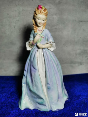 英國著名Royal Worcester伍斯特精美淑女骨瓷偶，