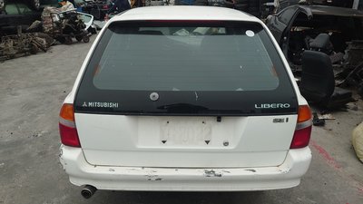 Mitsubishi LANCER LIBERO 伯樂 原廠 STANLEY LED 尾翼