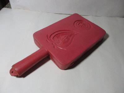 《瑋哥懷舊紀念館》塑膠製  紅龜粿印模(雙面)~(尺寸含柄長約：28.5 cm)