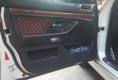 BMW E39車門安全氣囊飾板自黏皮革 格紋