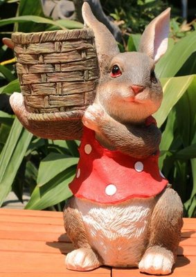5603A 日式 可愛兔子花籃盆栽擺件 小兔子造型花盆植栽園藝花盆戶外擺件小兔兔樹脂擺飾拍照道具