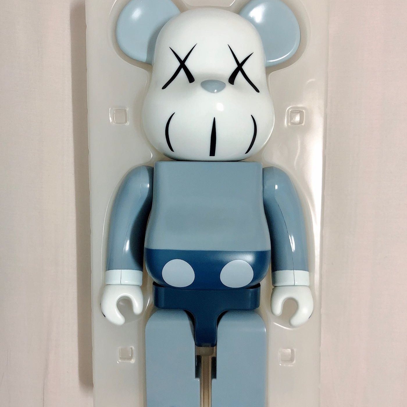 全新BE@RBRICK BEARBRICK 2006 KAWS 400% ORIGINAL FAKE 南青山非1000