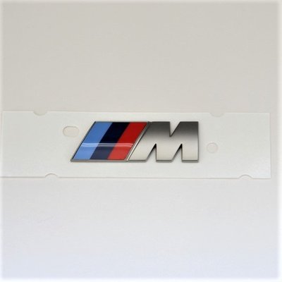 【歐德精品】德國原廠BMW M Logo 鈰灰色 標誌 葉子板 F40 F44 G20 G21 G01 G02 G29