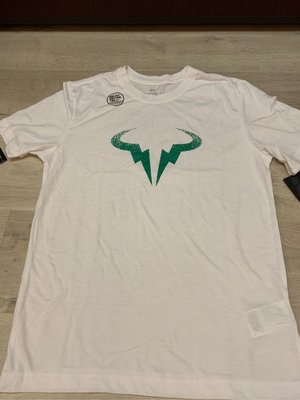 Nike Nadal 納達爾 耐吉白色T-Shirt (現貨）