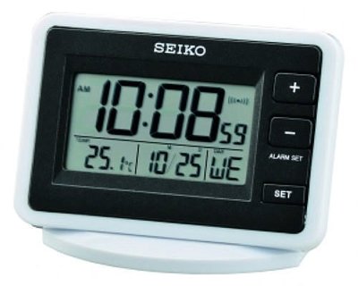 SEIKO精工鬧鈴設定貪睡燈光日期星期溫度自動停止 多功能電子液晶鬧鐘型號：QHL063W