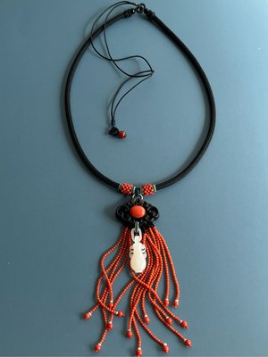 早期收藏台灣國寶紅珊瑚配和田白玉寶瓶編織復古中國風流蘇項鍊