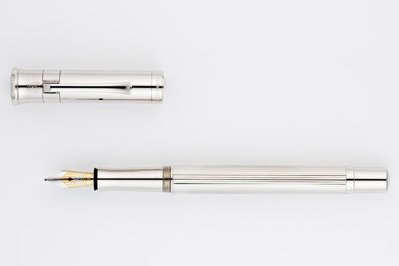 【優力文具】FABER-CASTELL輝柏 Platinum Plated頂級伯爵經典系列鍍白金鋼筆(145560)
