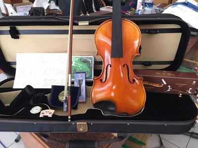 歐料3/4小提琴，個人工作室製，隨琴附上；優質 弓一隻，斯洛伐克肩托一個，EVAH琴弦.....
