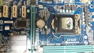 【玉昇電腦】 技嘉 GA-H61MA-D2V/DDR3主機板