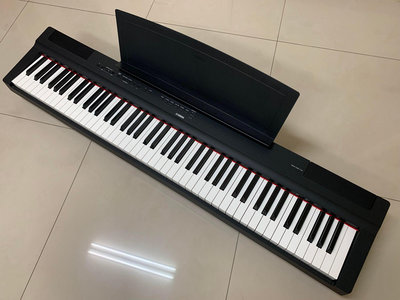 JHS（（金和勝 樂器））附原廠琴袋 YAMAHA 黑色 P-125 自動伴奏 數位鋼琴 電鋼琴