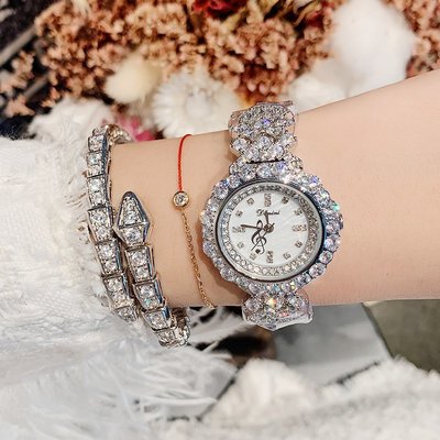 新款手錶女 百搭手錶女蒂米妮新款時尚滿鉆手鐲手錶音符貝殼面女士手錶石英錶防水腕錶女