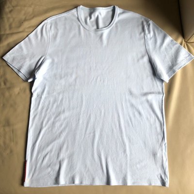 [品味人生2]保證正品 Prada 淡藍色  短袖T恤 短T size XXL 適合XL