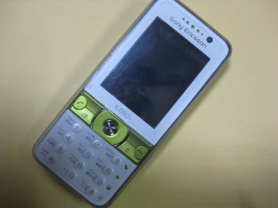 全新外殼手機 Sony Ericsson K660i 3G 只有背蓋二手