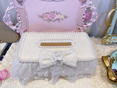 粉紅玫瑰精品屋~🌷韓式天使蕾絲珍珠蝴蝶結面紙盒🌷