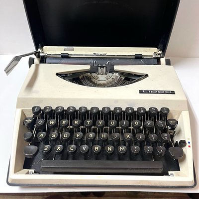 德製 TRIUMPH tippa 古董 打字機